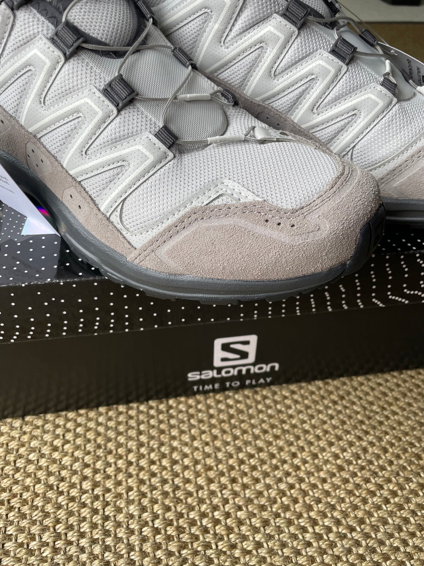 Salomón ltd edition shoes